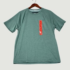 Champion Men’s M Green Performance T-Shirt Lightweight Activewear L1322