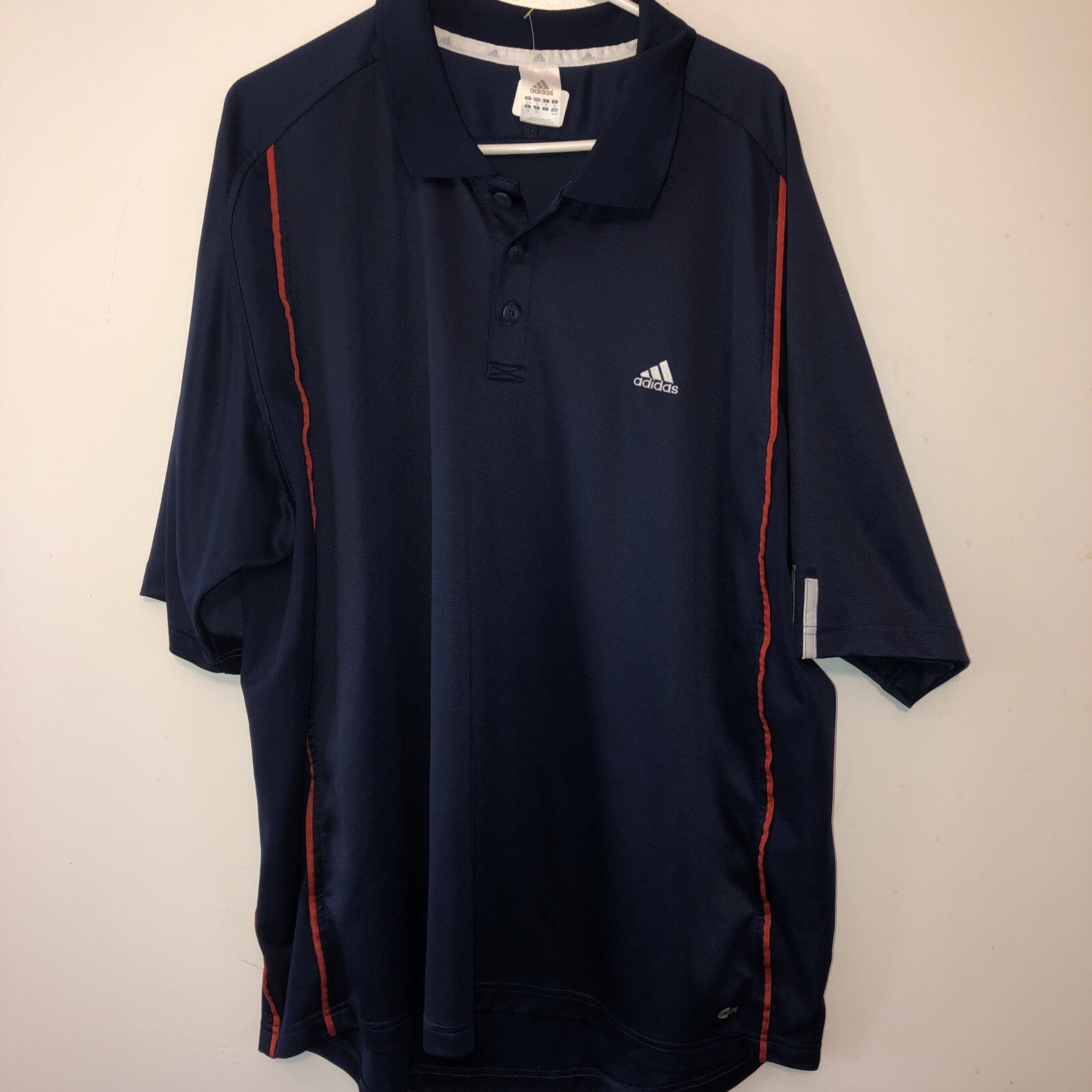Adidas Men’s athletic Navy Blue Shirt Size XL With Red Stripe gallery
