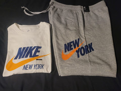 NIKE New York KNICKS Special Graphic Tee & Shorts CW2303/100 CW2314-063 Sz L