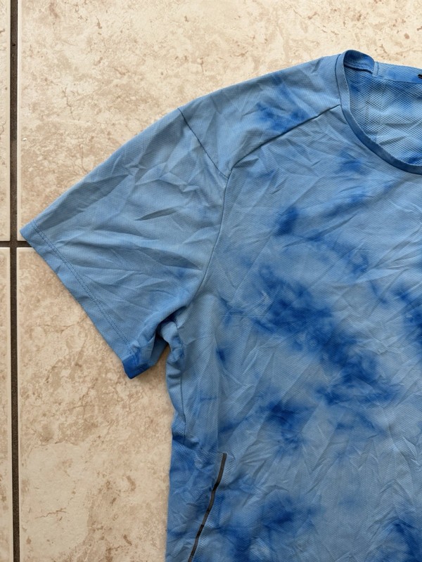 Lululemon Fast & Free Men’s Short Sleeve Tie Dye Medium Running Training T-Shirt gallery