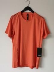 NWT LULULEMON Textured Training SS Top Shirt Men’s Large HTUI Orange