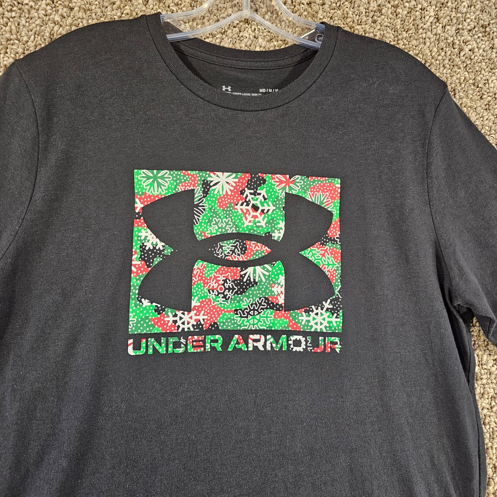 Under Armour T Shirt Mens Medium Short Sleeve Heat Gear Christmas Theme gallery
