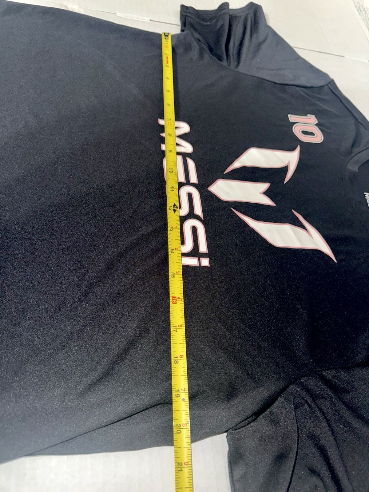 Messi Shirt Mens Large Black Pink Performance Soccer Football 10 Logo Athletic gallery