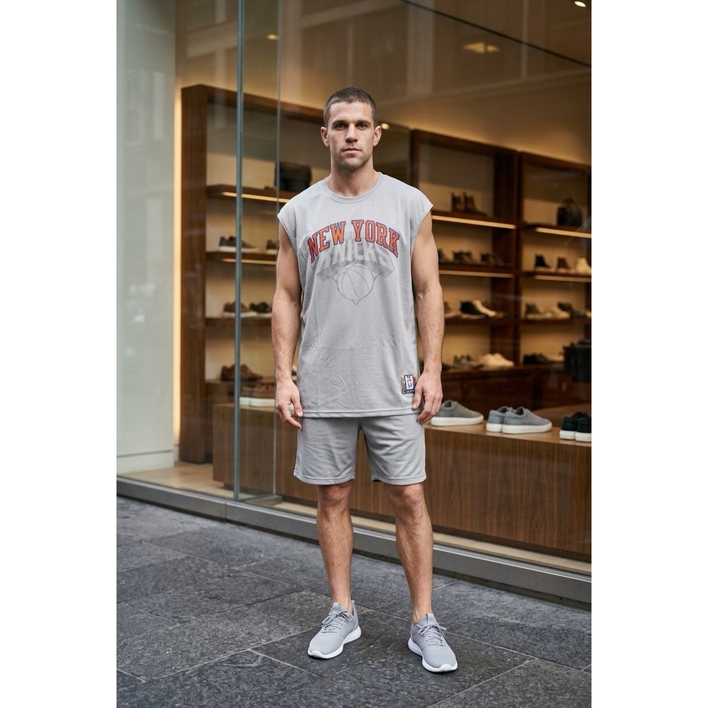 New York Knicks NBA ZipWay Change “N” The Game Tank Cut Off Gray Men 4X NWT