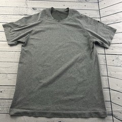 Fabletics Short Sleeve Seamless Nylon Poly Athletic T Shirt Men’s XL Gray