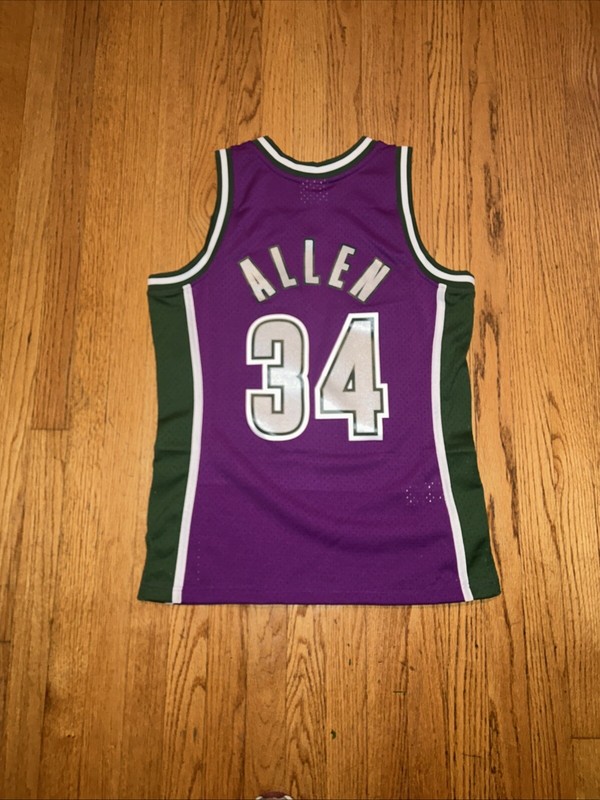 Mens Mitchell & Ness NBA SWINGMAN JERSEY - MILWAUKEE BUCKS 2001 RAY ALLEN gallery