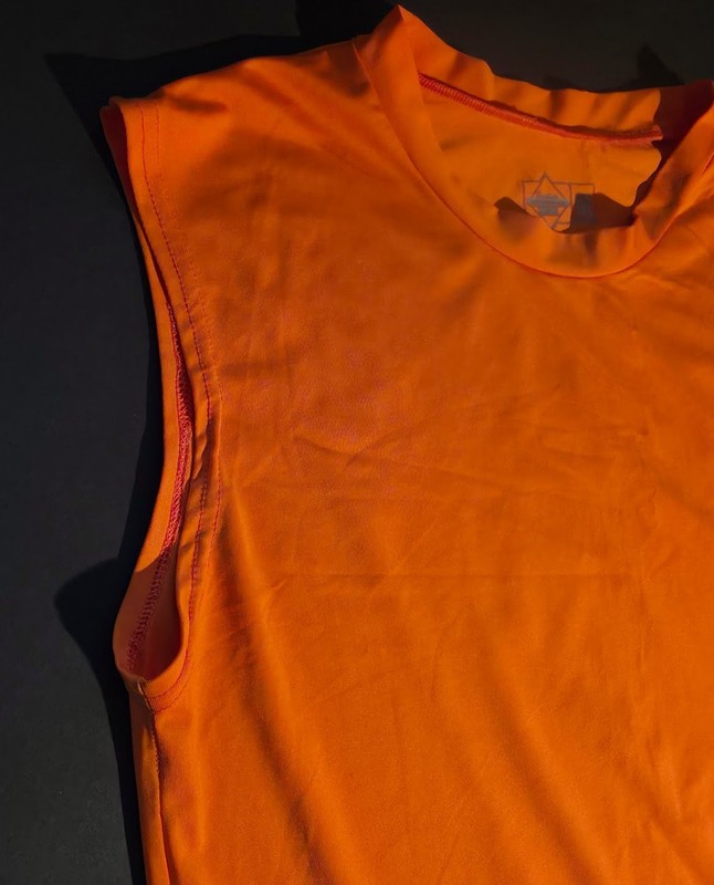 Men's Compression Tech Heat Gear Tanks (Under Armour) Buy 1 Get 1 Free Size M gallery