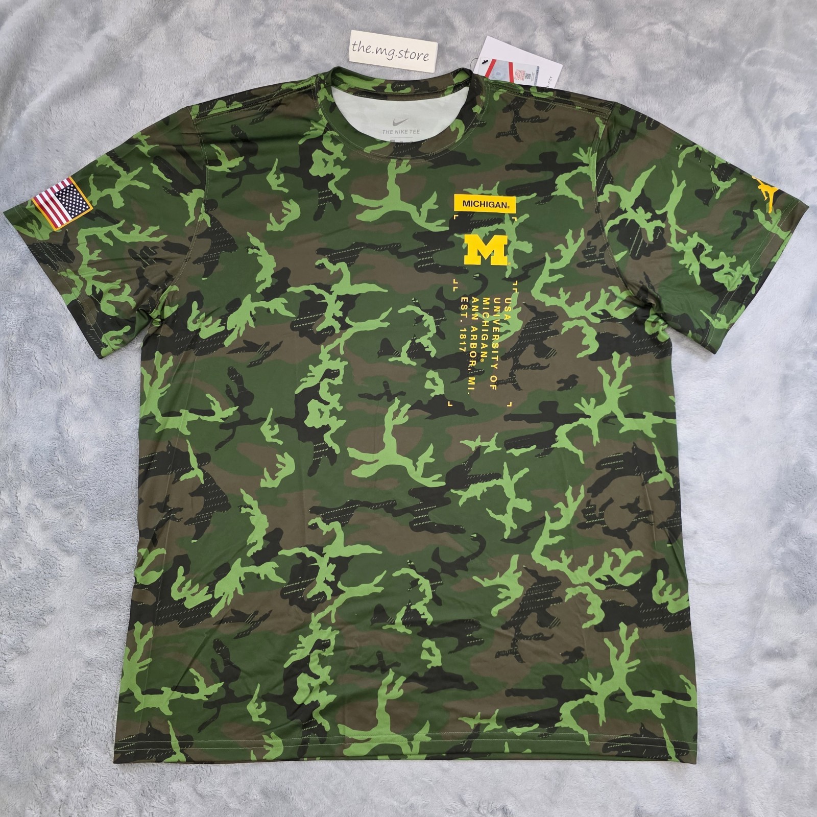 Air Jordan Dri-Fit NCAA Michigan Wolverines Camo Veterans Day T-Shirt Men's XL gallery