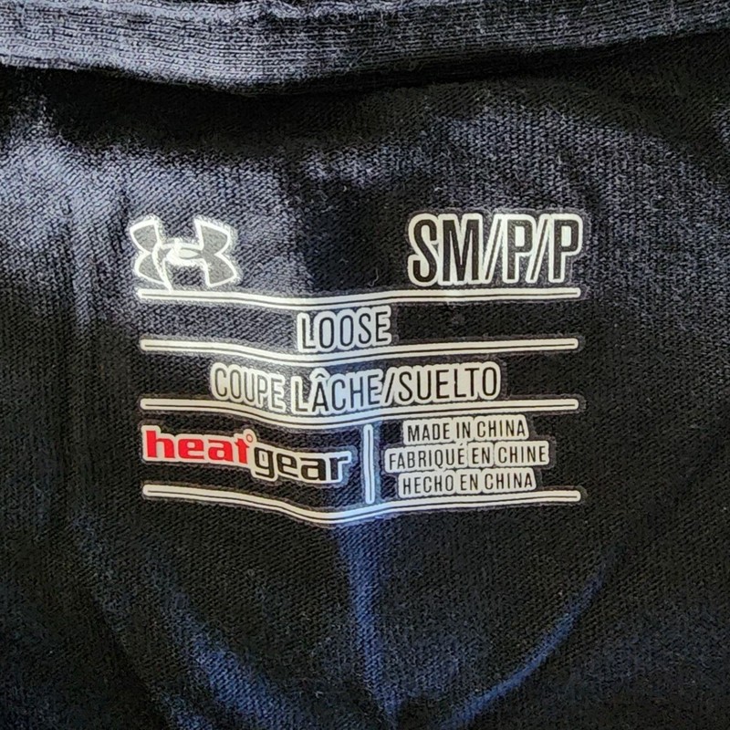 Under Armour Shirt Mens Small Black Heat Gear Fishing Hooks Boating Outdoorsman gallery