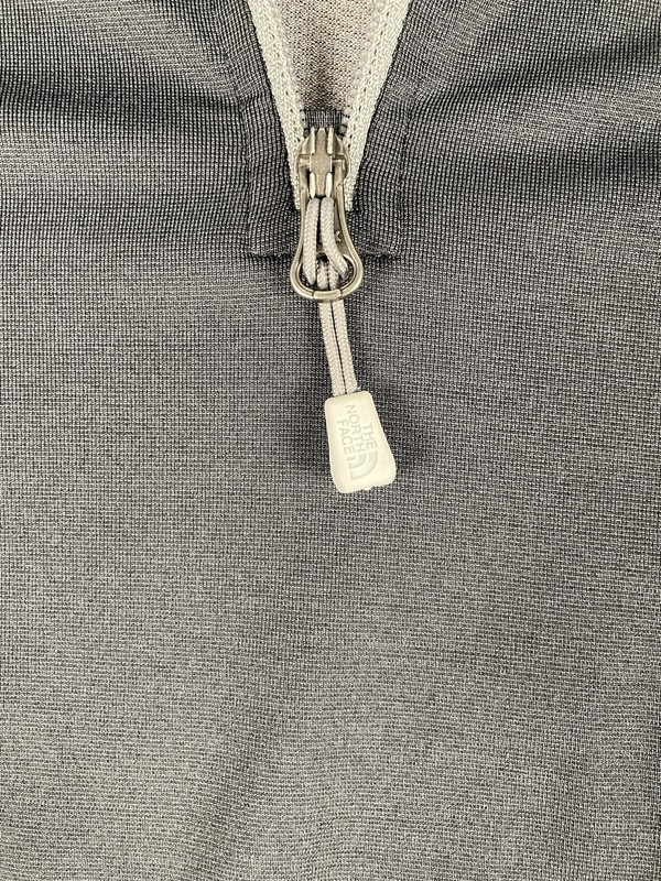 The North Face Pullover Mens M Lightweight 1/4 Zip Mid-Layer Black/Grey gallery
