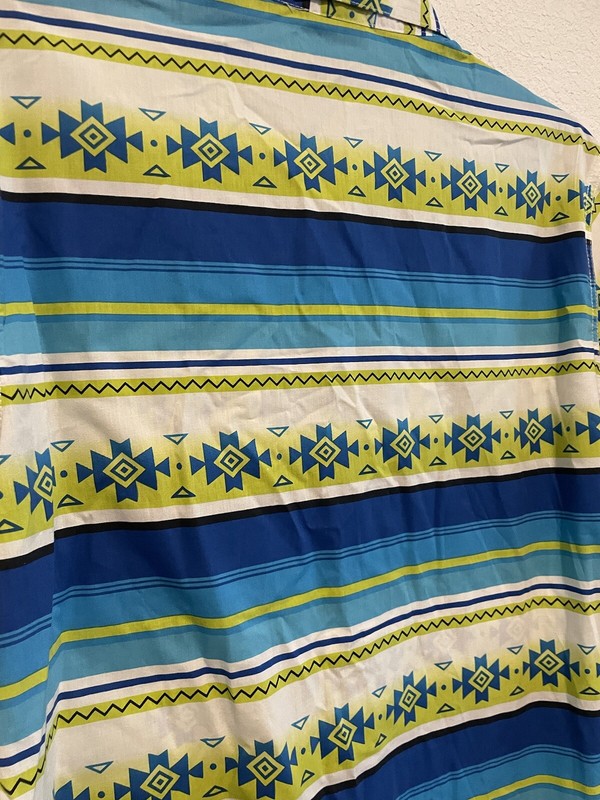 Southpole Royal Aztec Native American Print Bright Button Down Shirt Men’s XL gallery