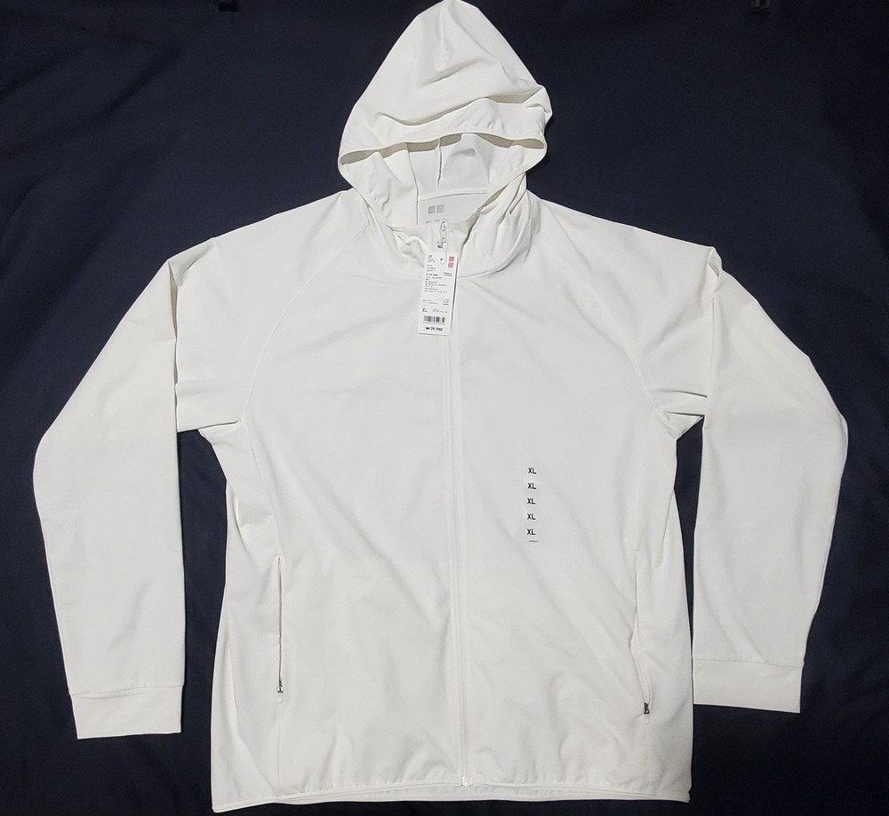 Uni Qlo Men's OffWhite Long Sleeve Full Zipper With Hood Drifit XL New With Tags