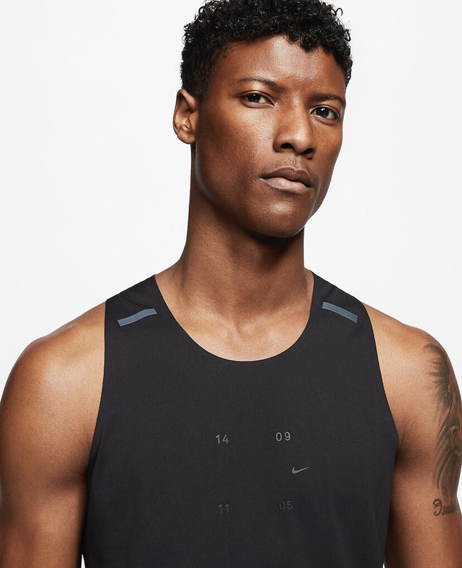 Nike Tech Pack Running Gilet Black CJ5770-010 Men's MEDIUM NWT $85 gallery