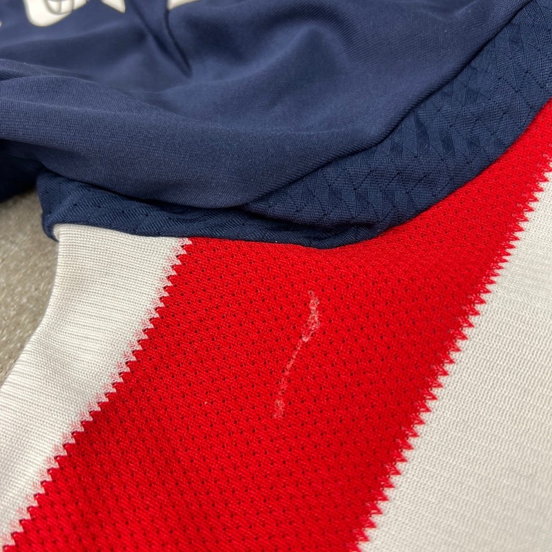 SIGNED Adidas Chivas Guadalajara Soccer Jersey Mens Large Red White Bimbo 2013 gallery