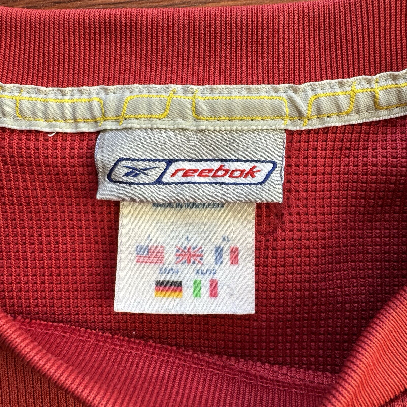 Vintage Reebok Play-Dry Activewear T-Shirt Mens Large Knit Red White Blue gallery