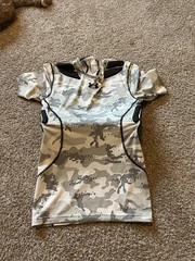 Under Armour Shirt Mens Medium Gray Camo Army Of 11 Padded Compression Football