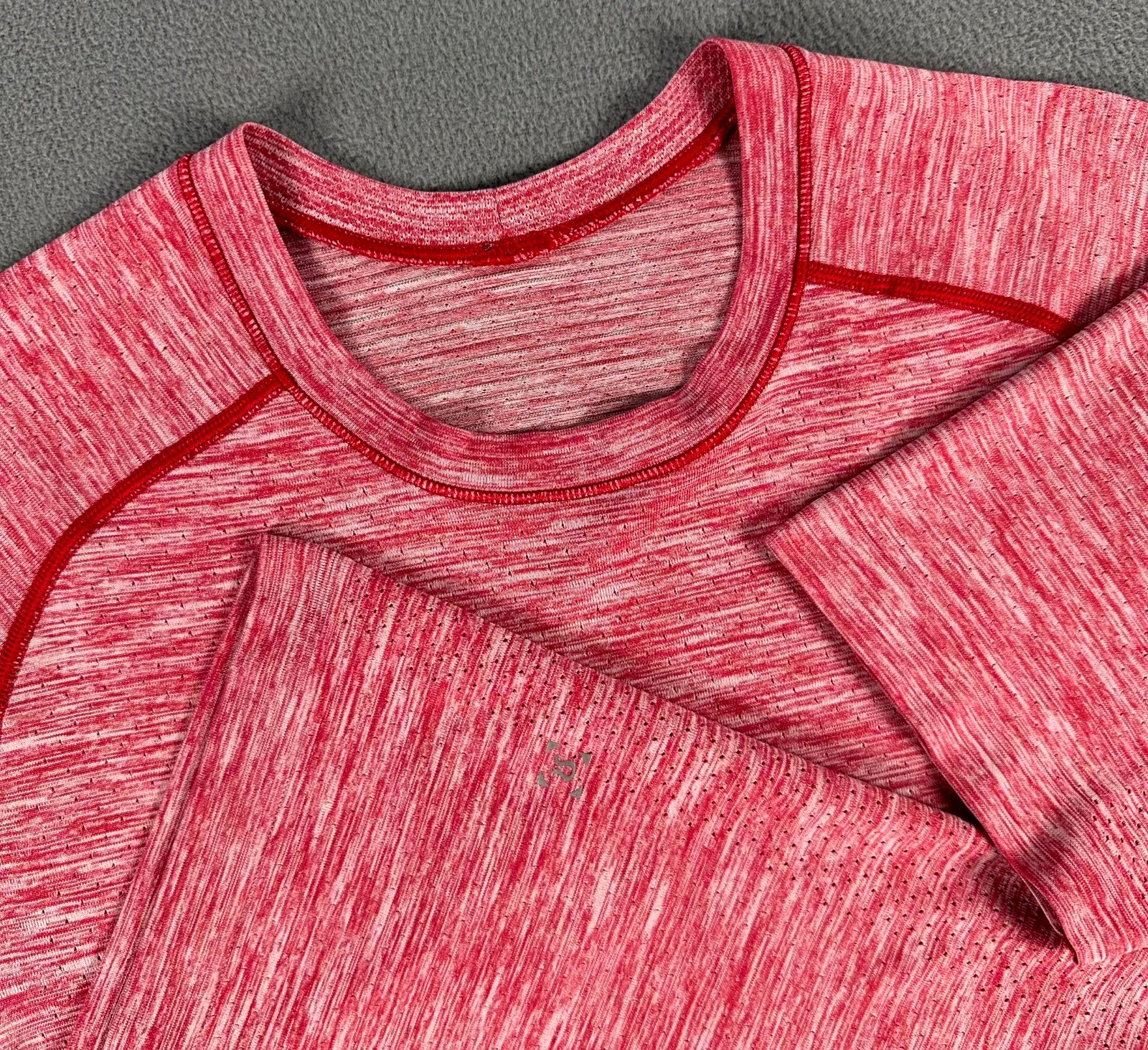 Lululemon Mens Small Red Metal Vent Tech Surge Performance Running Gym Lounge gallery