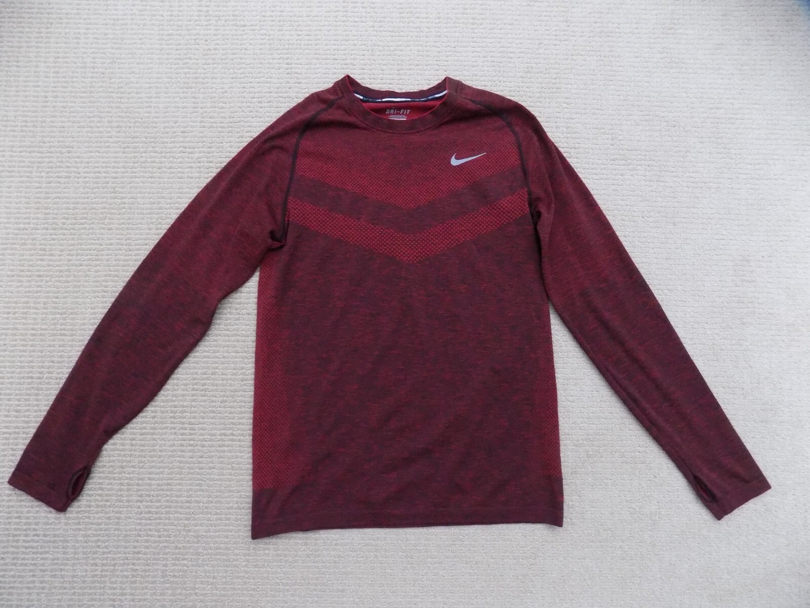 MENS S SMALL NIKE KNIT RUNNING DRI FIT LS T SHIRT TOP RED BLACK HEATHER 642124 gallery