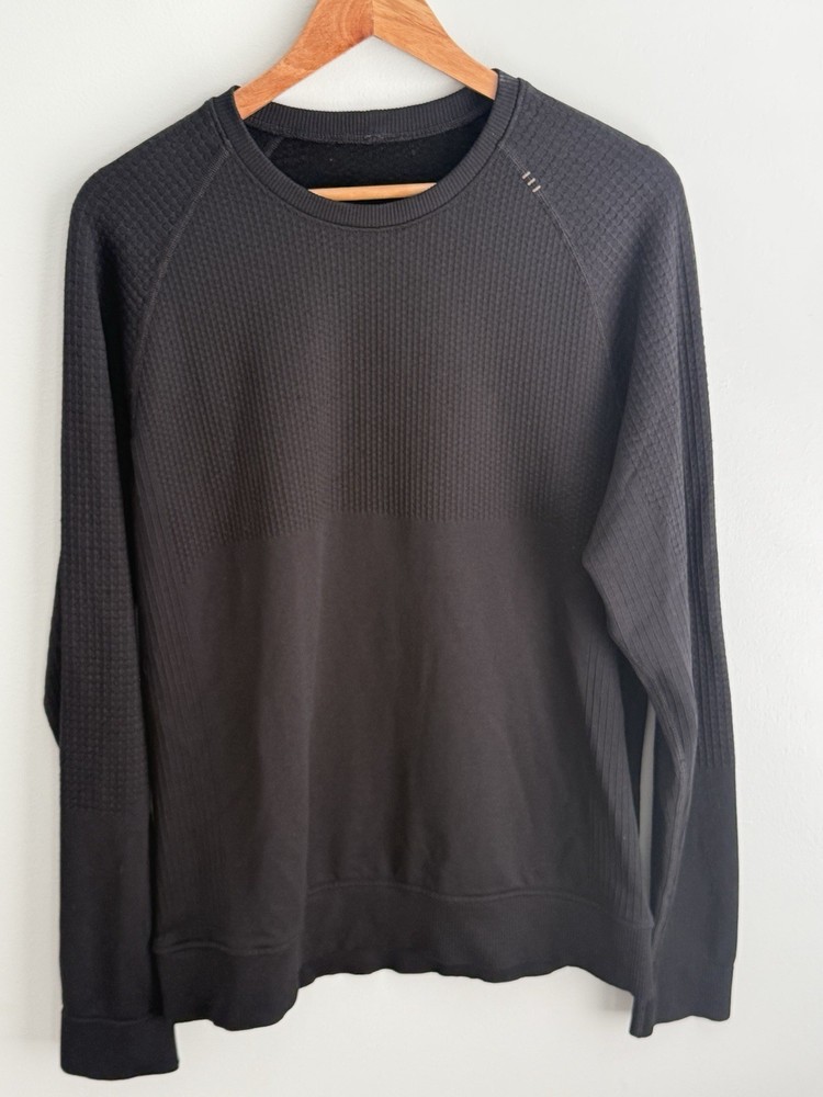 Lululemon Engineered Warmth Long Sleeve Crew Mens Black Merino Wool Blend Sz M