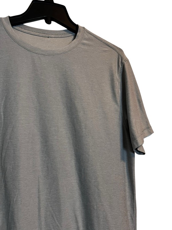 Vuori Strato Tech Tee Shirt M Gray Stretch Athletic Gym V126 gallery