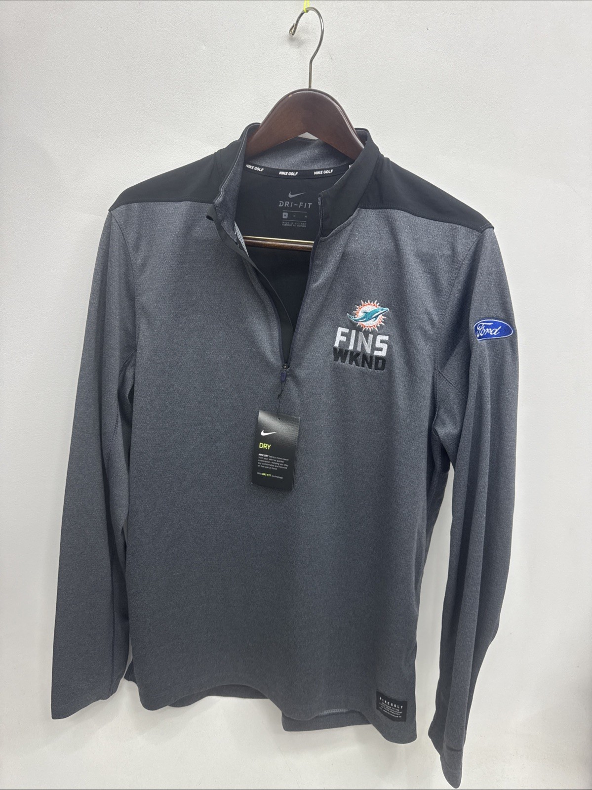 Nike Golf Dri-Fit 1/4 Zip Pullover “Fins WKND” embroidered Ford Patch Medium gallery