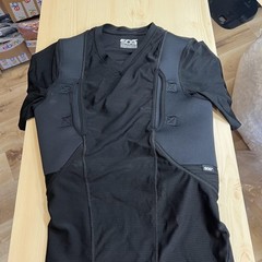 SOG Tactical Shirt Mens Medium Black V Neck Concealed Carry Holster Compression