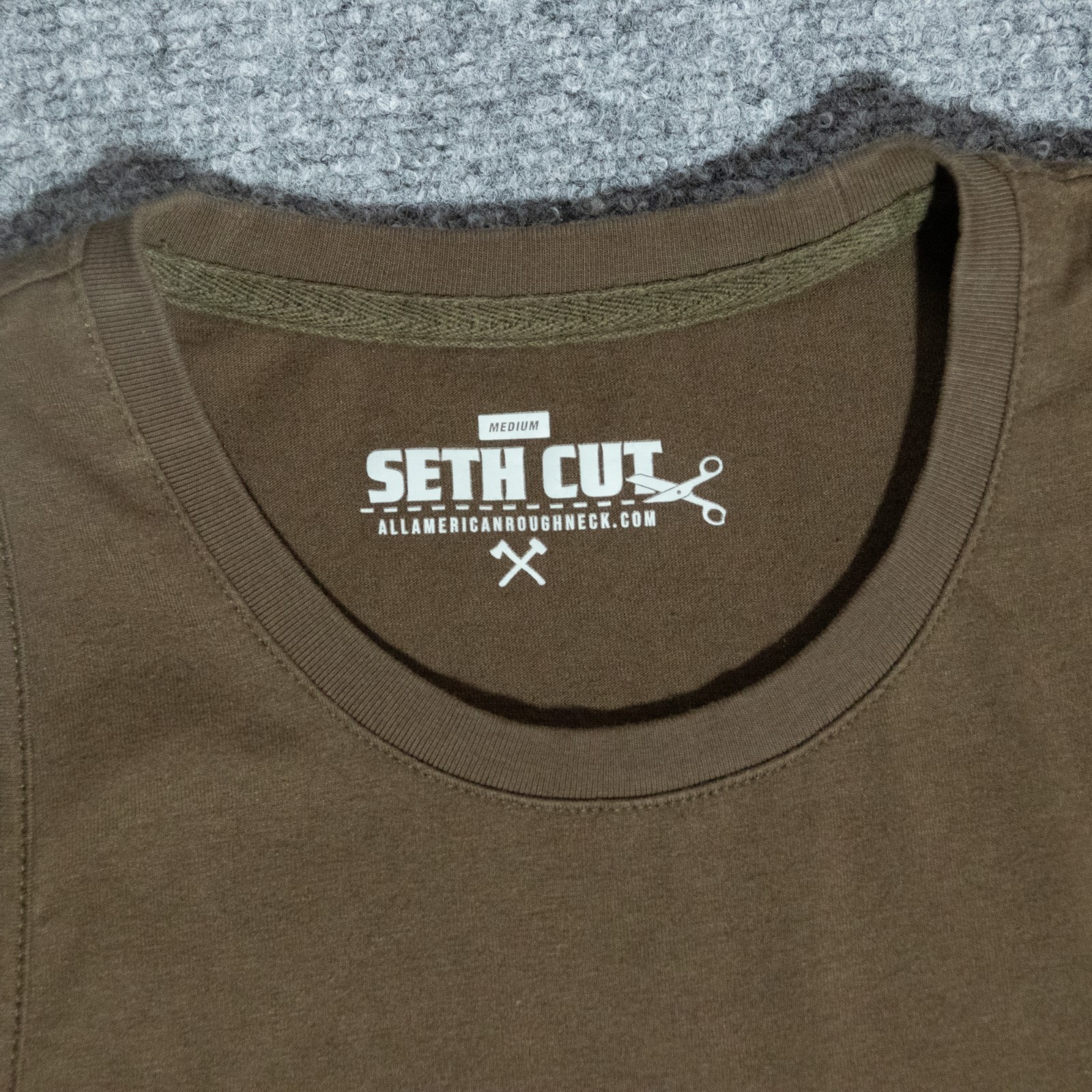 All American Roughneck AAR Seth Cut Army Green Gym Workout Tank Men's Medium USA gallery