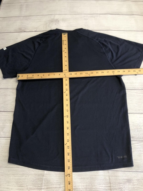 Adidas Climalite FreeLift Shirt Mens Medium Black Short Sleeve Athletic Tee Top gallery