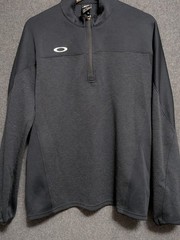 Oakley Men’s Gridlock Pullover Top, Medium, Blackout