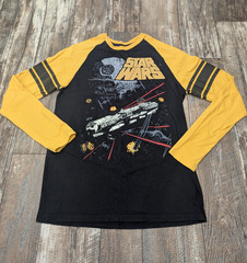 Star Wars Shirt Medium Logo Long Sleeve Pullover Rare Uncommon Shirt Medium
