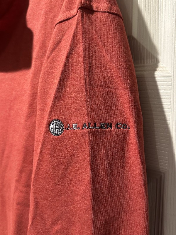 GenTeal Men's Quarter Zip Performance Golf Pullover Red XL New with Tags (Logo) gallery