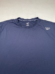 Reebok Men’s Dark Blue Short Sleeve T-shirt L Athletic Quick Dry