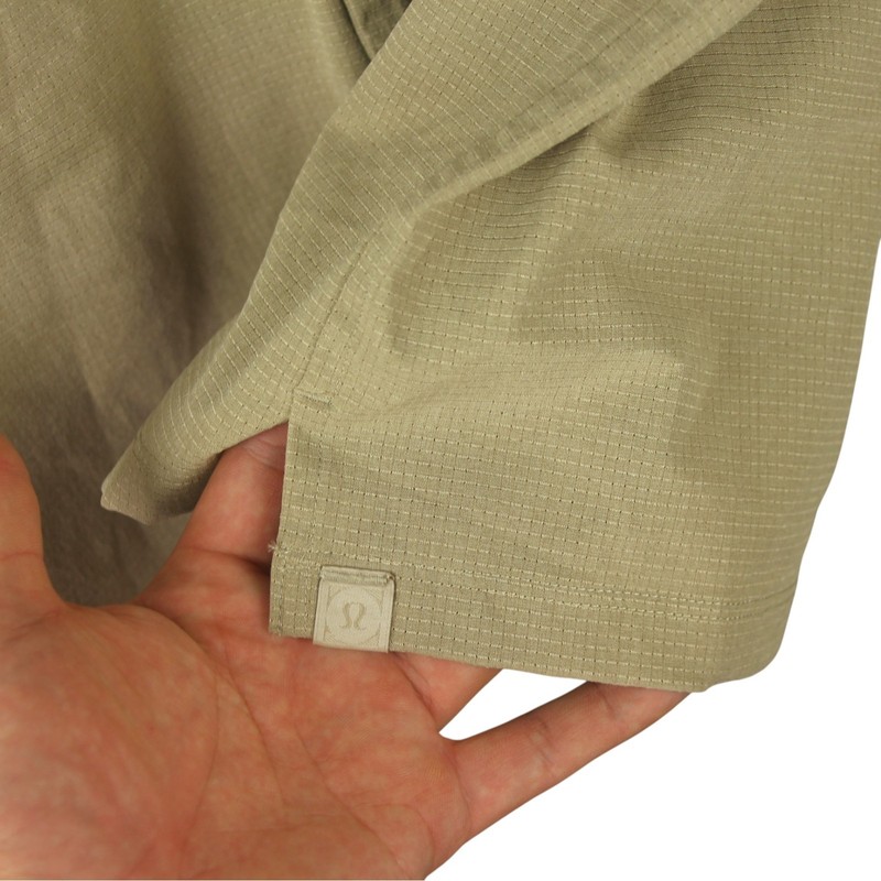 Lululemon Airing Easy Camp Collar Mens Small Tofino Sand Ventlight Snap Button gallery