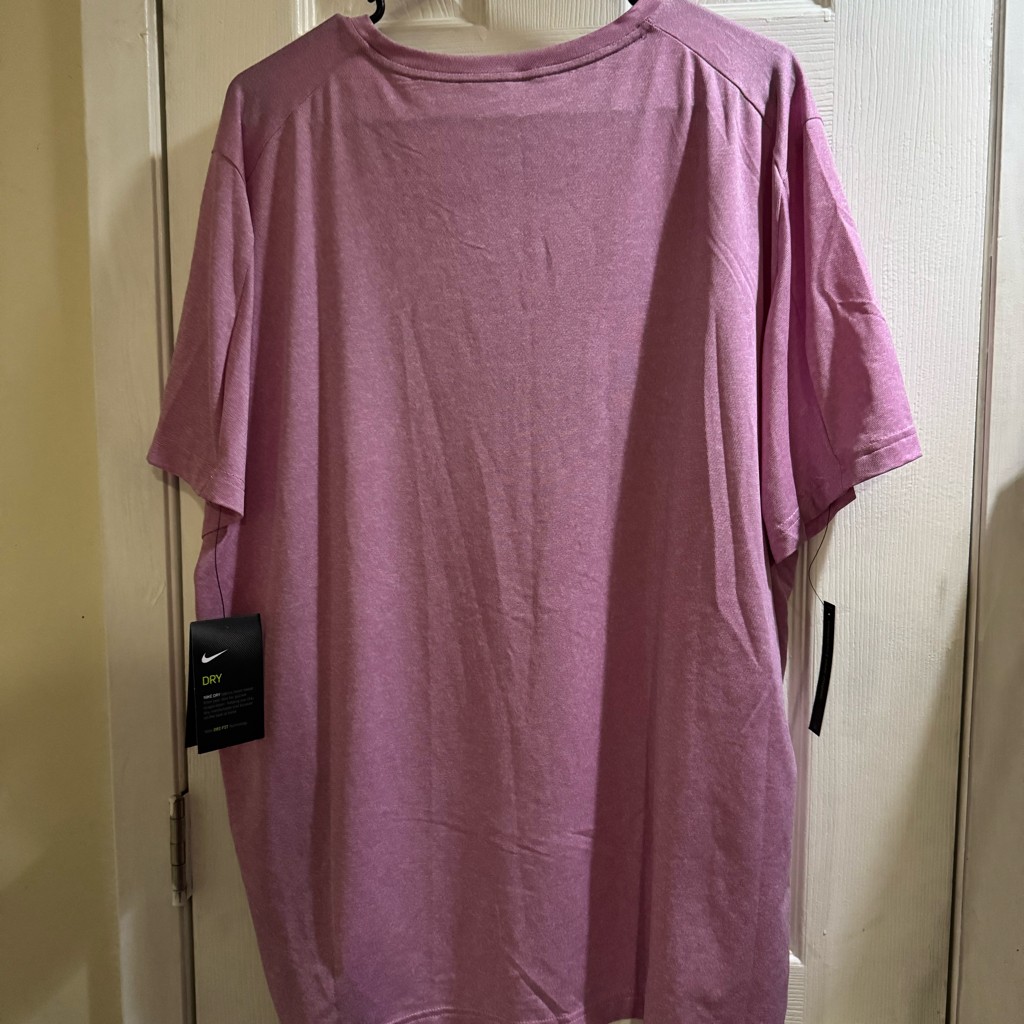 Nike Pro Men’s Dri-FIT Graphic Training T-Shirt Pink XL NWT gallery