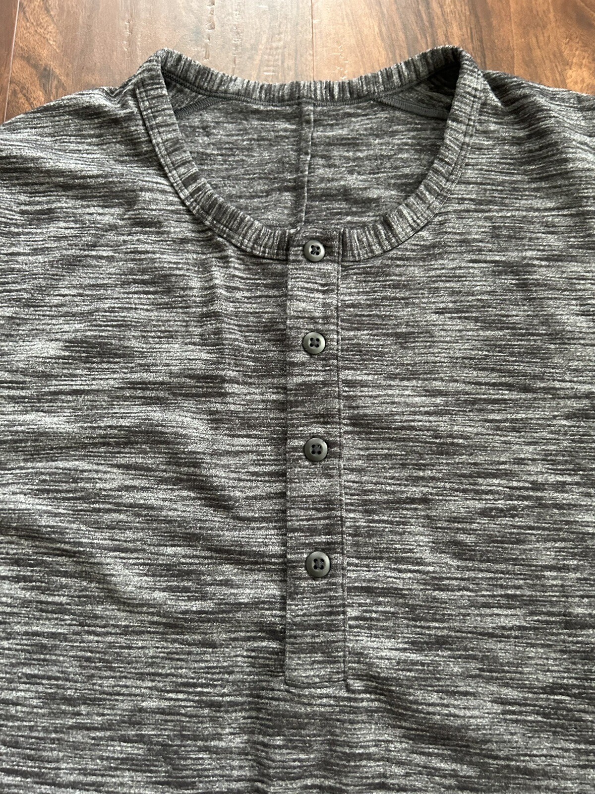 Lululemon Pulse Slub Henley Heathered Black Size Medium gallery