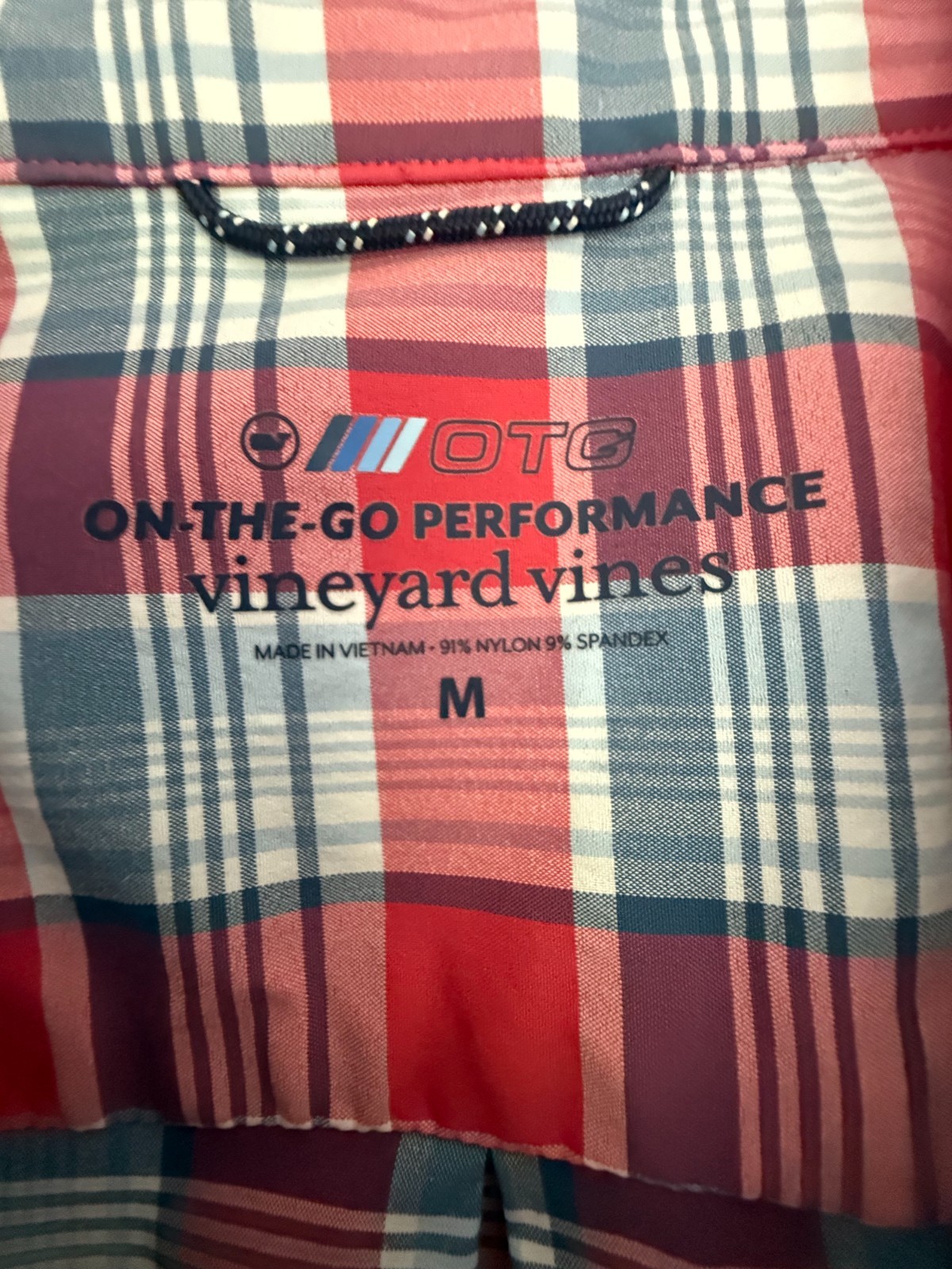 Vinyard Vines OTG Performance Shirt Men Size M gallery