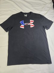 Under Armour HeatGear Athletic T-Shirt American Flag Logo Loose Fit Medium