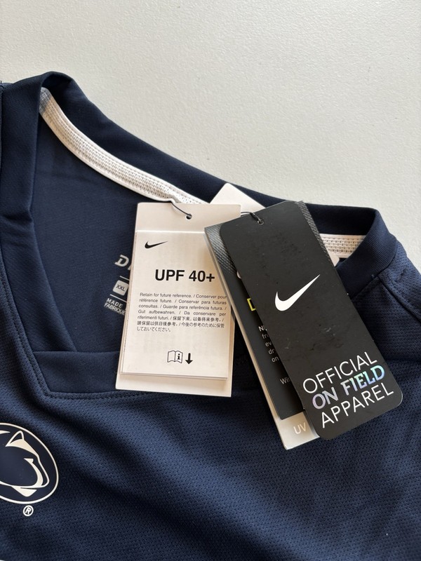 Nike Dri-Fit UPF 40+ Pullover NCAA Penn State Nittany Lions Men's 2XL NWT gallery