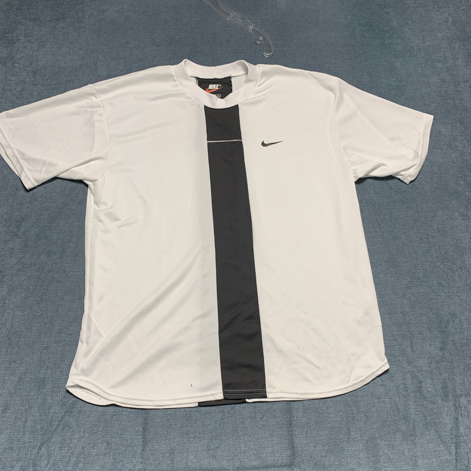 Nike Dri-FIT Football T-Shirt Men Medium White Athleisure Sportswear Performance gallery