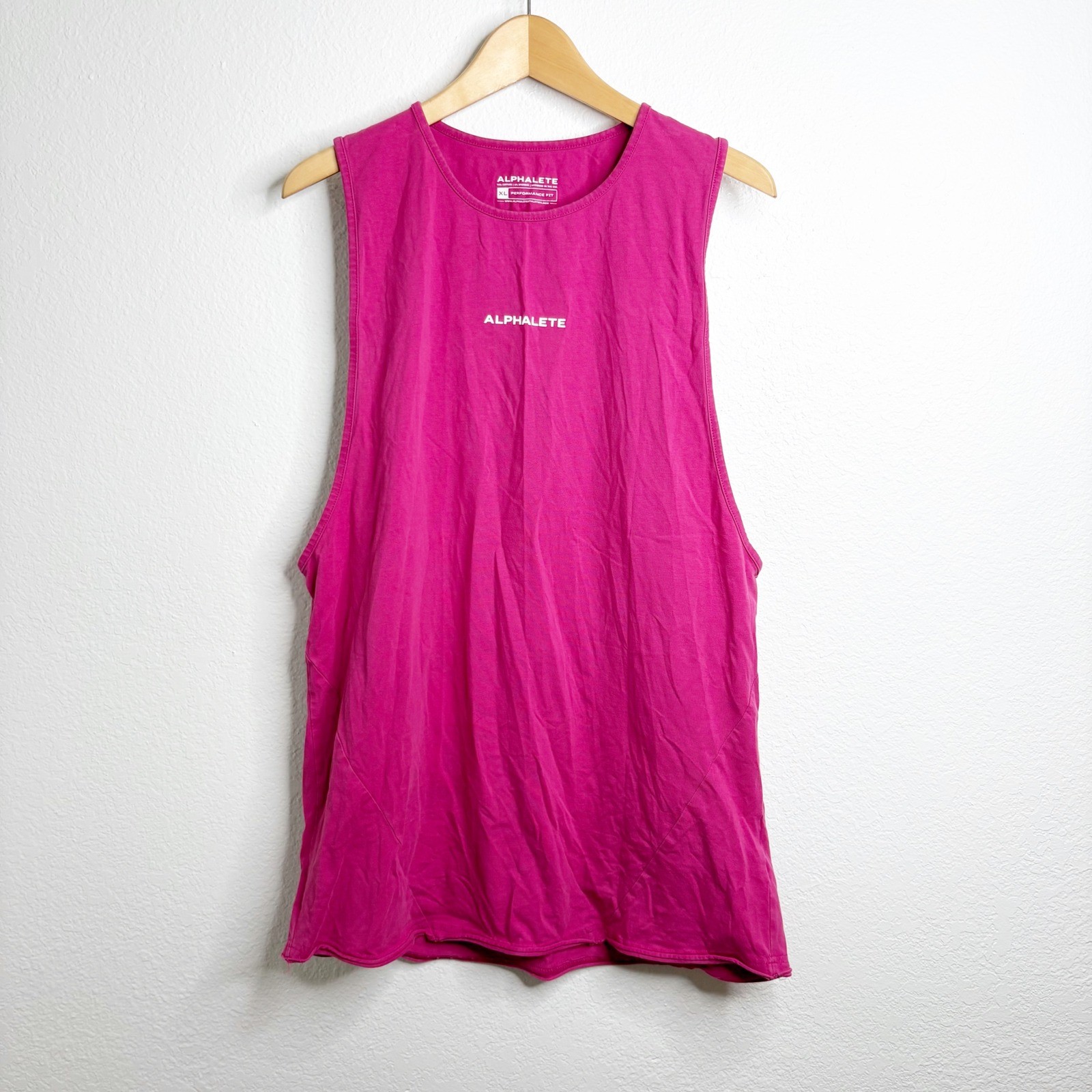 Alphalete Mens XL Performance Fit Cut-Off Tank Top Magenta Pink Sleeveless Gym gallery