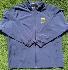 Men’s Small Nike Michigan Wolverines Full-Zip Sideline Jacket DZ8236-419 PE