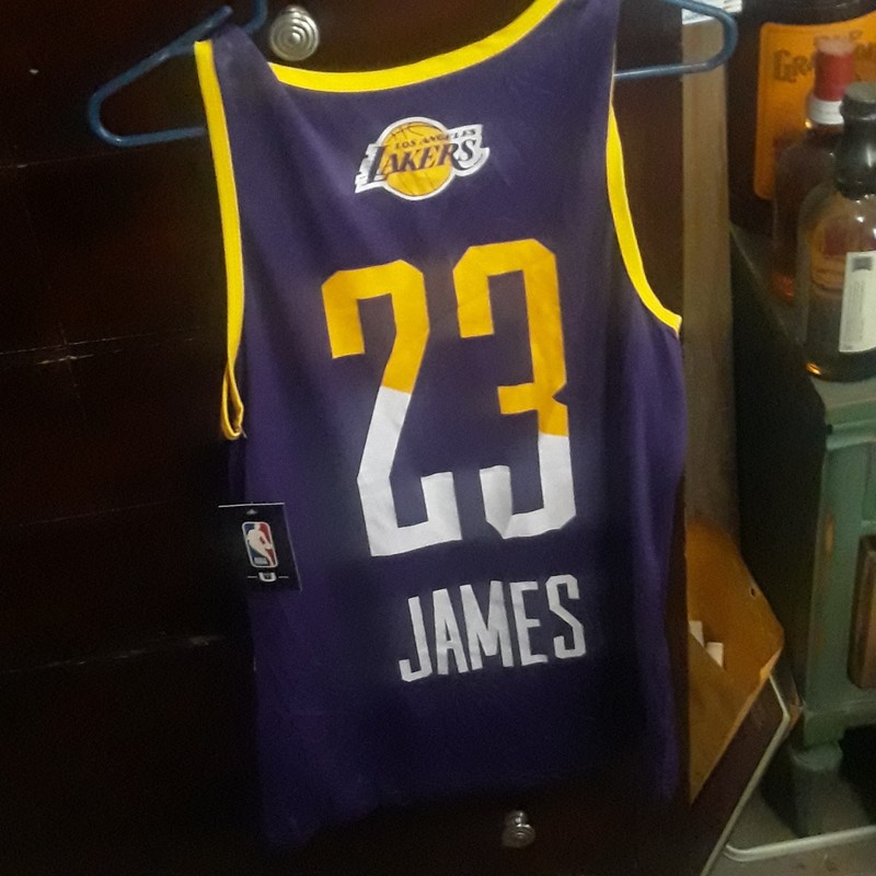 Lakers Lebron James Jersey Small gallery