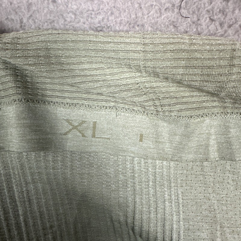 Lululemon Shirt Men's XL Fog Green/Pelican Short-Sleeve Seamless Metal Vent Tech gallery