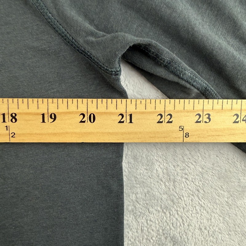 Tasc Performance Pullover Mens Medium Gray Bamboo Quarter Zip Training Athletic gallery