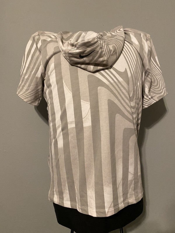 NIKE YOGA DRI FIT TERRY MEN A.I.R. ROBBIE SIMON HOODIE Medium DM5897-030 NWT gallery