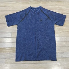 ASICS performance running / exercise tee