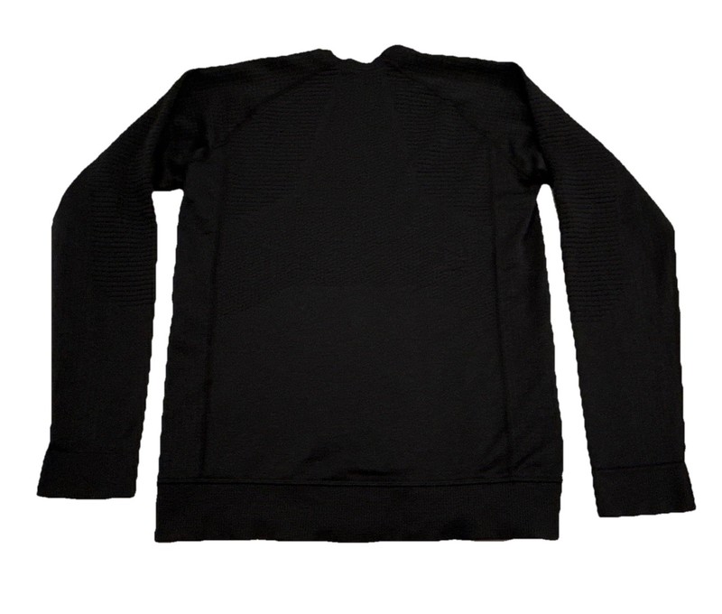 Lululemon Men's Engineered Warmth Base Layer Merino Wool Blend Long Sleeve Small gallery