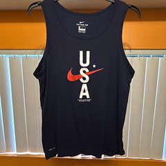 Nike Men’s M Blue Dri-FIT Polyester Crew Neck Sleeveless USA Graphic Tank