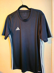 adidas Aeroready Men’s Slim Fit Breathable Black/White Tee M Crew Neck SS