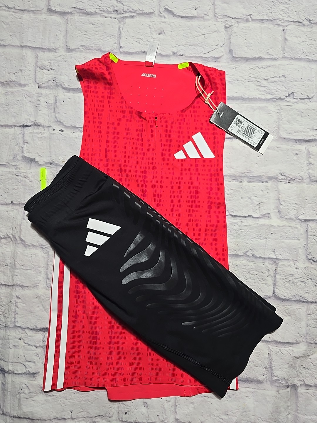 Adidas Pro Elite 2025 Kit Singlet and Half Tights Kit new rare Small Men gallery